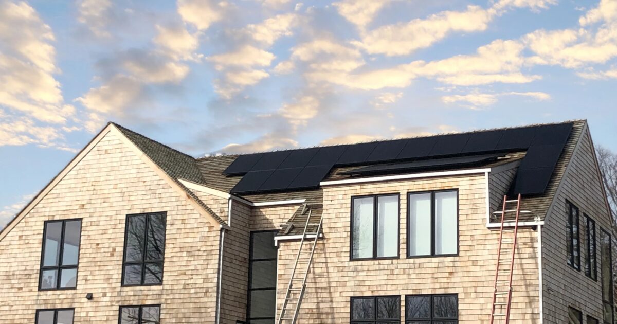 GreenLogic The 2022 Solar Panel Tax Credit Everything You Need to…